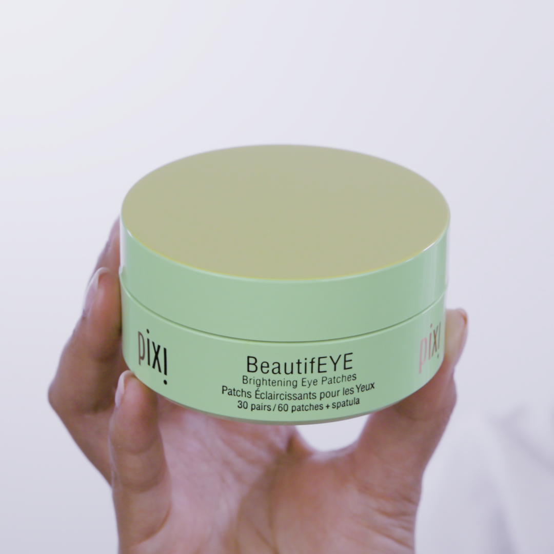 Pixi BeautifEYE Brightening Eye Patches in hand